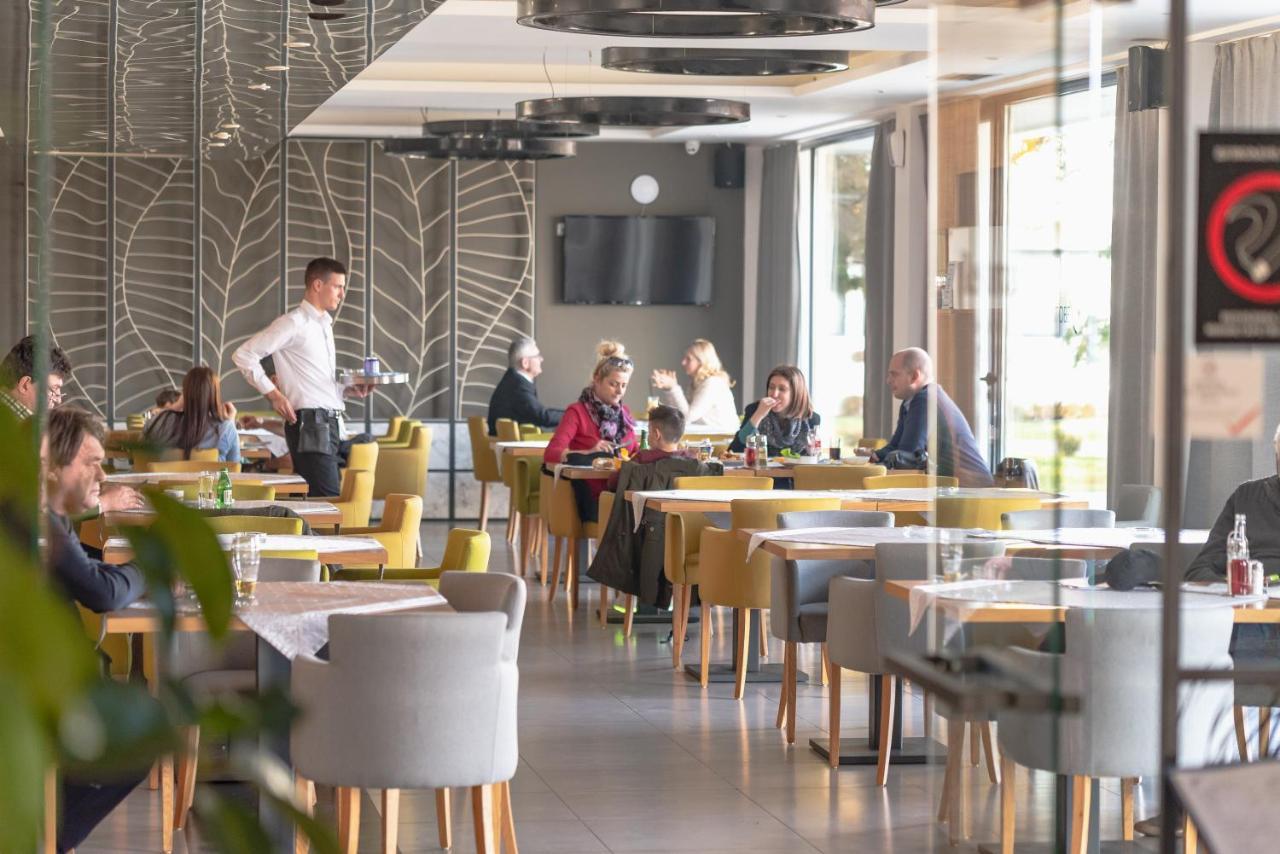 Hotel Stobex Loznica Exteriér fotografie
